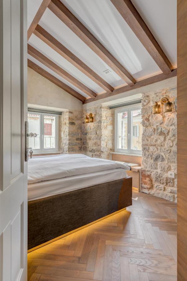 Palace Luxury Retreat Σπλιτ Εξωτερικό φωτογραφία